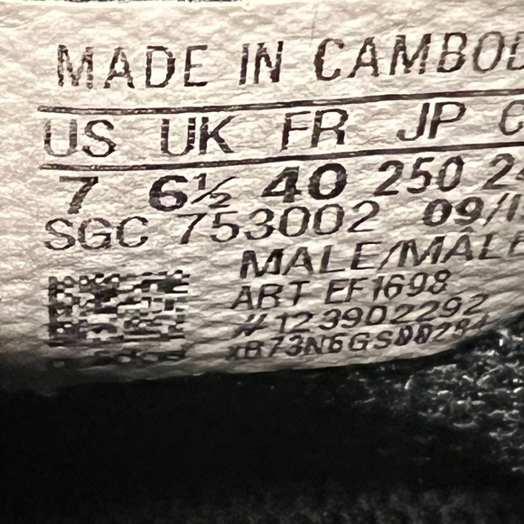 Adidas cleats (size 7) - Picture 4 of 4